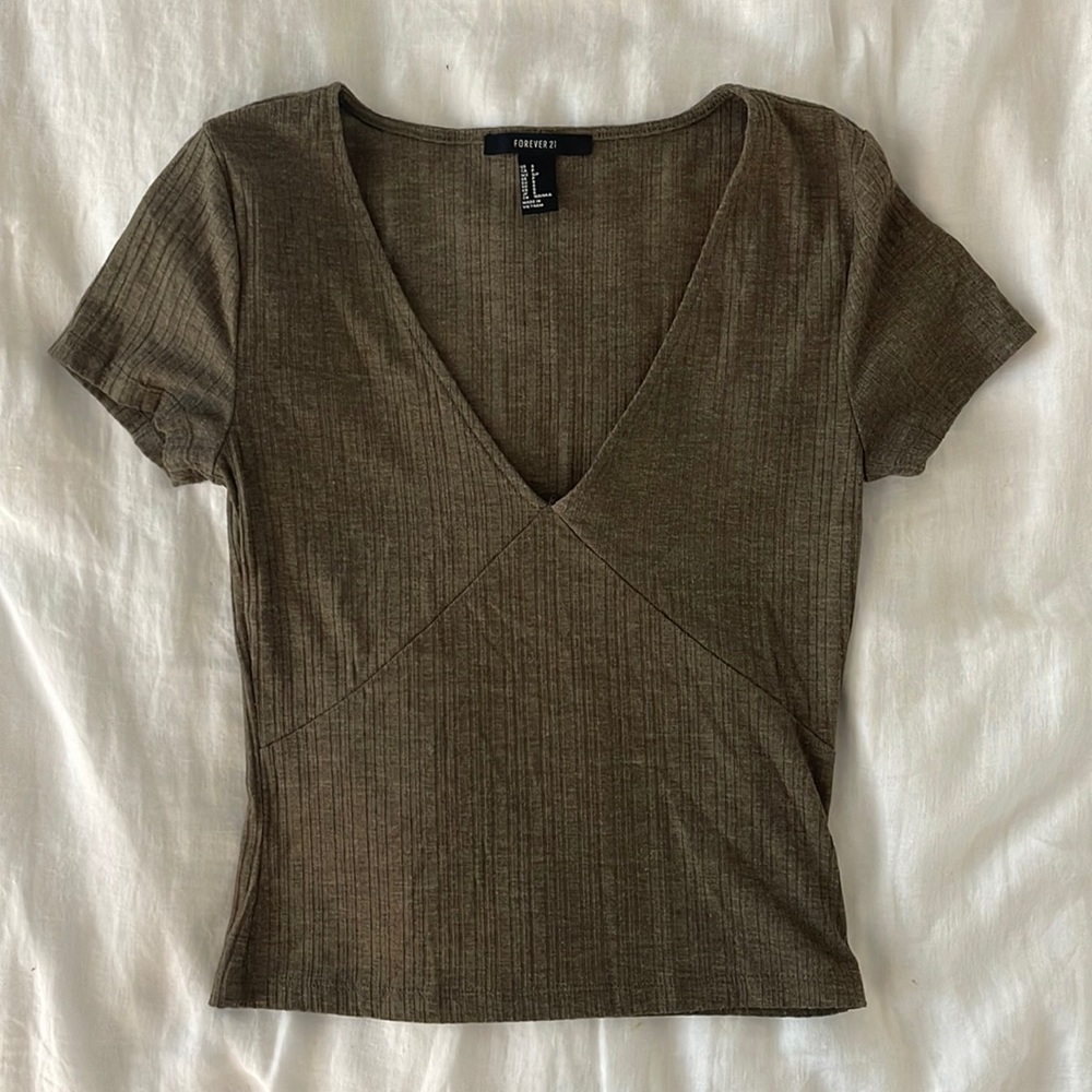 Forever 21 V-neck shirt